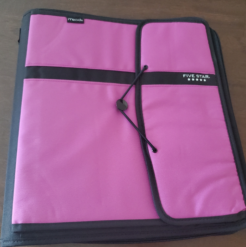 Five Star Zipper Binder